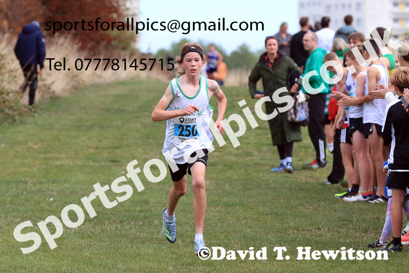 Boys and Girls under-13s, 2025 Farringdon Cross Country Relays, Sunderland. Photo: David T. Hewitson/Sports for All Pics
